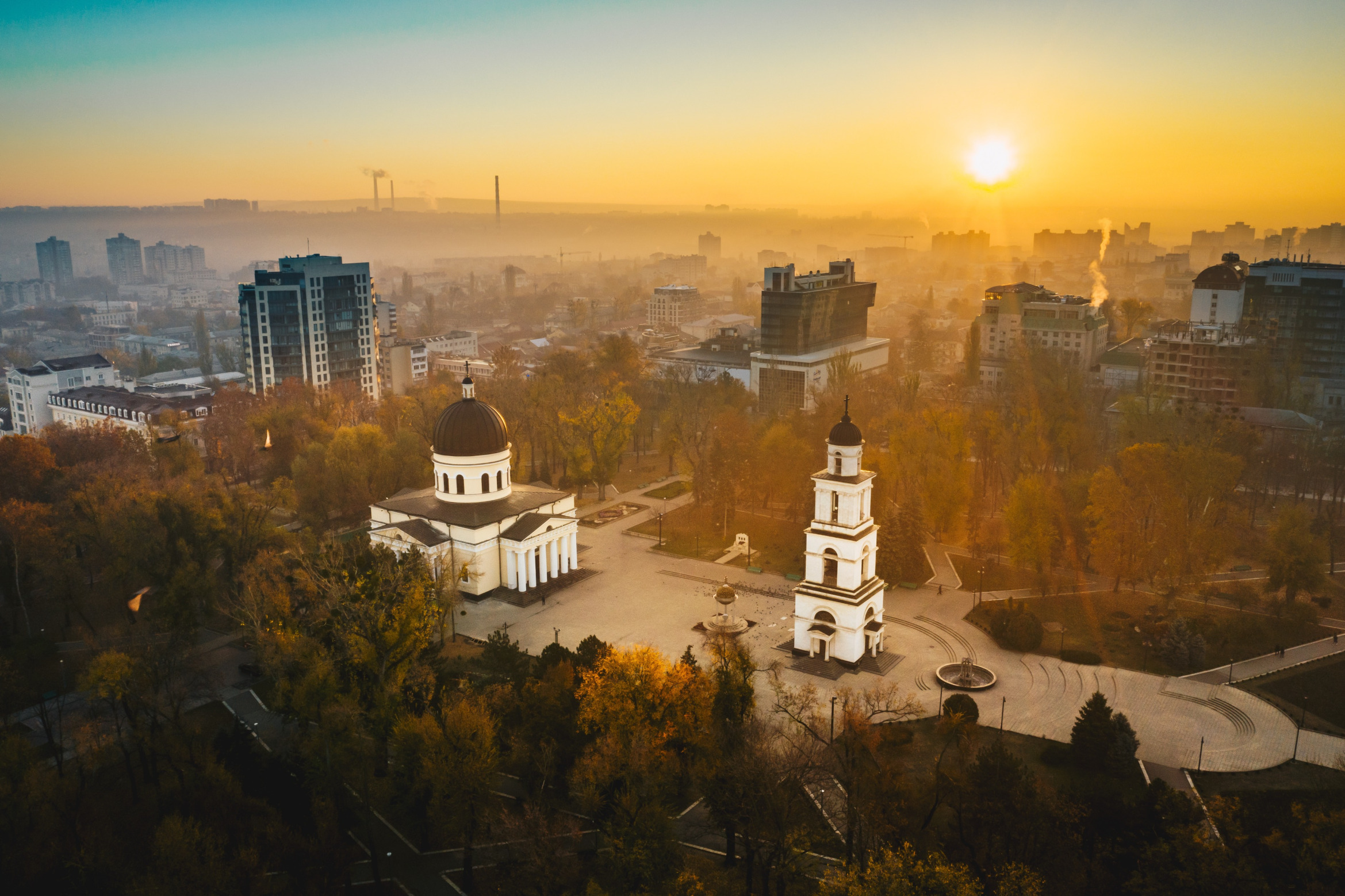 Sonnenaufgang in Chișinău, Moldau (Moldawien); Detektei Moldawien, Detektiv Moldau, Privatdetektiv Moldawien, Detektivteam Moldau